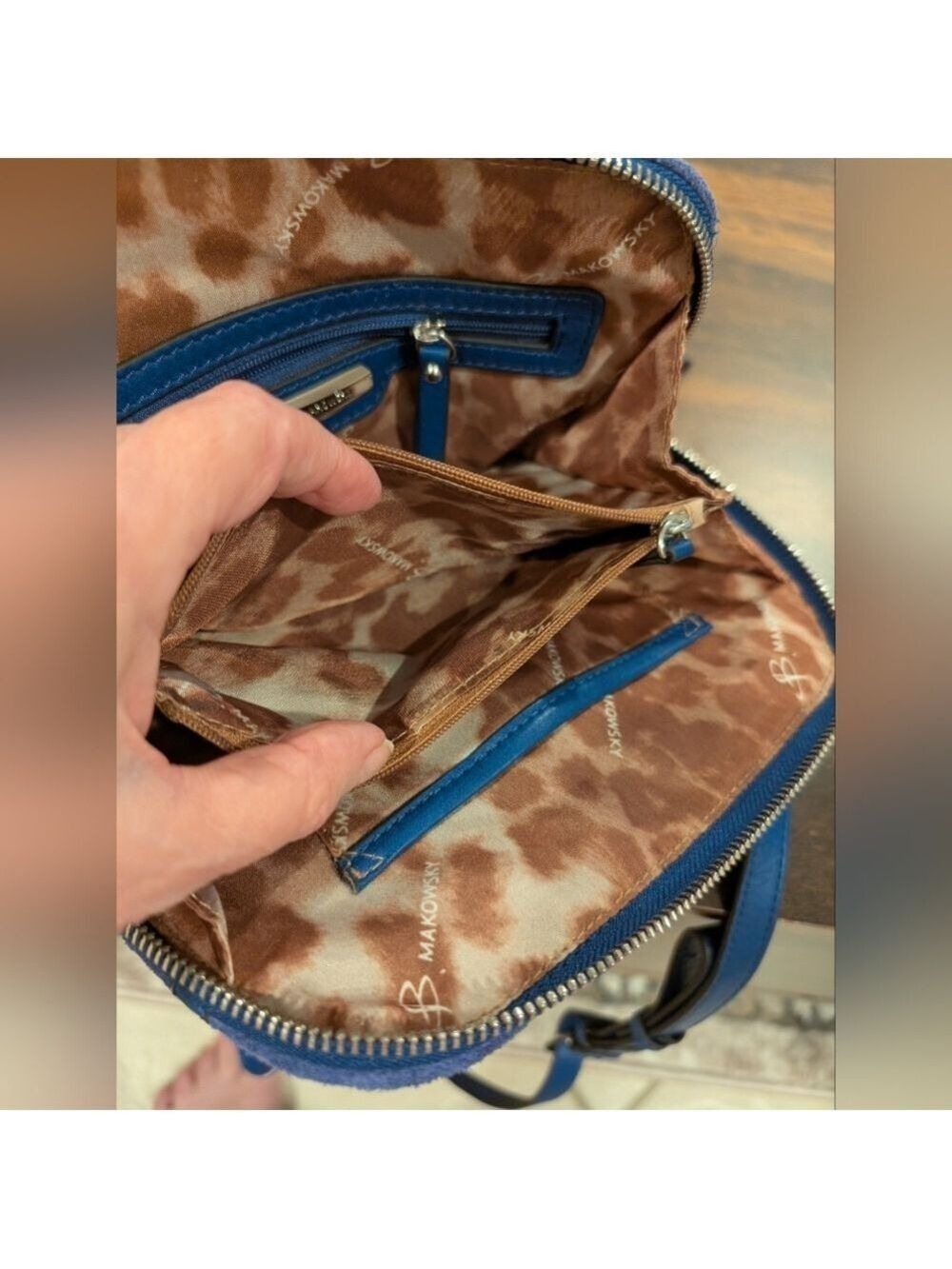 B Makovsky Blue Suede Leather Crossbody Bag - Picture 4 of 8